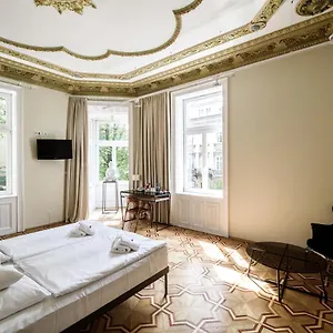 Home Aparthotel **** Cracovia